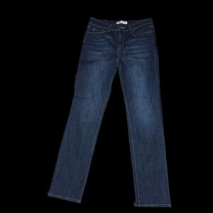 Signature by Levi Strauss Women's Deep Indigo Straight Leg Jeans